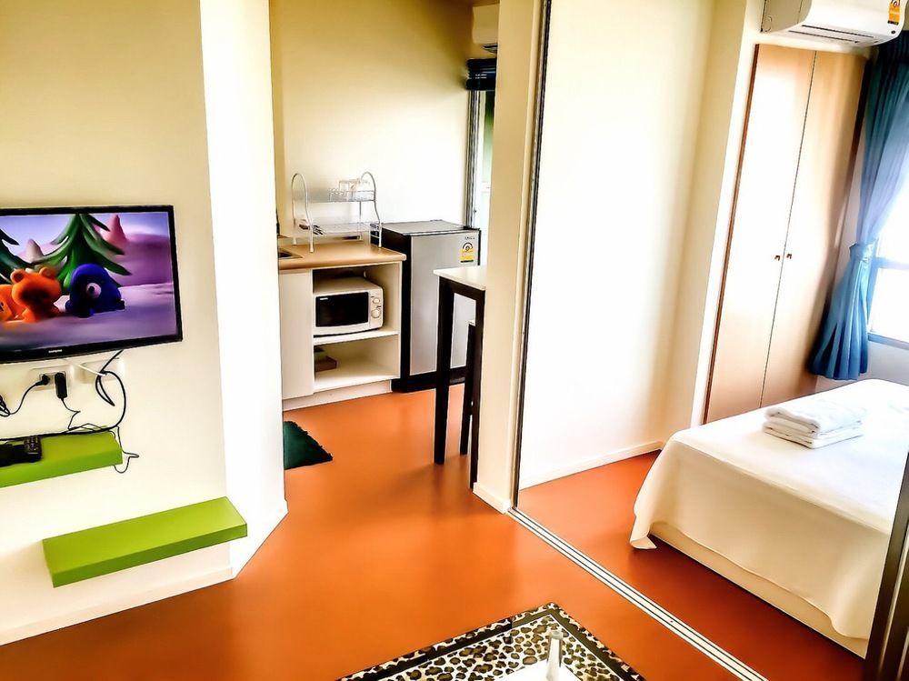 Lumpini Seaview Jomtien By Parikal Hotel Exterior photo