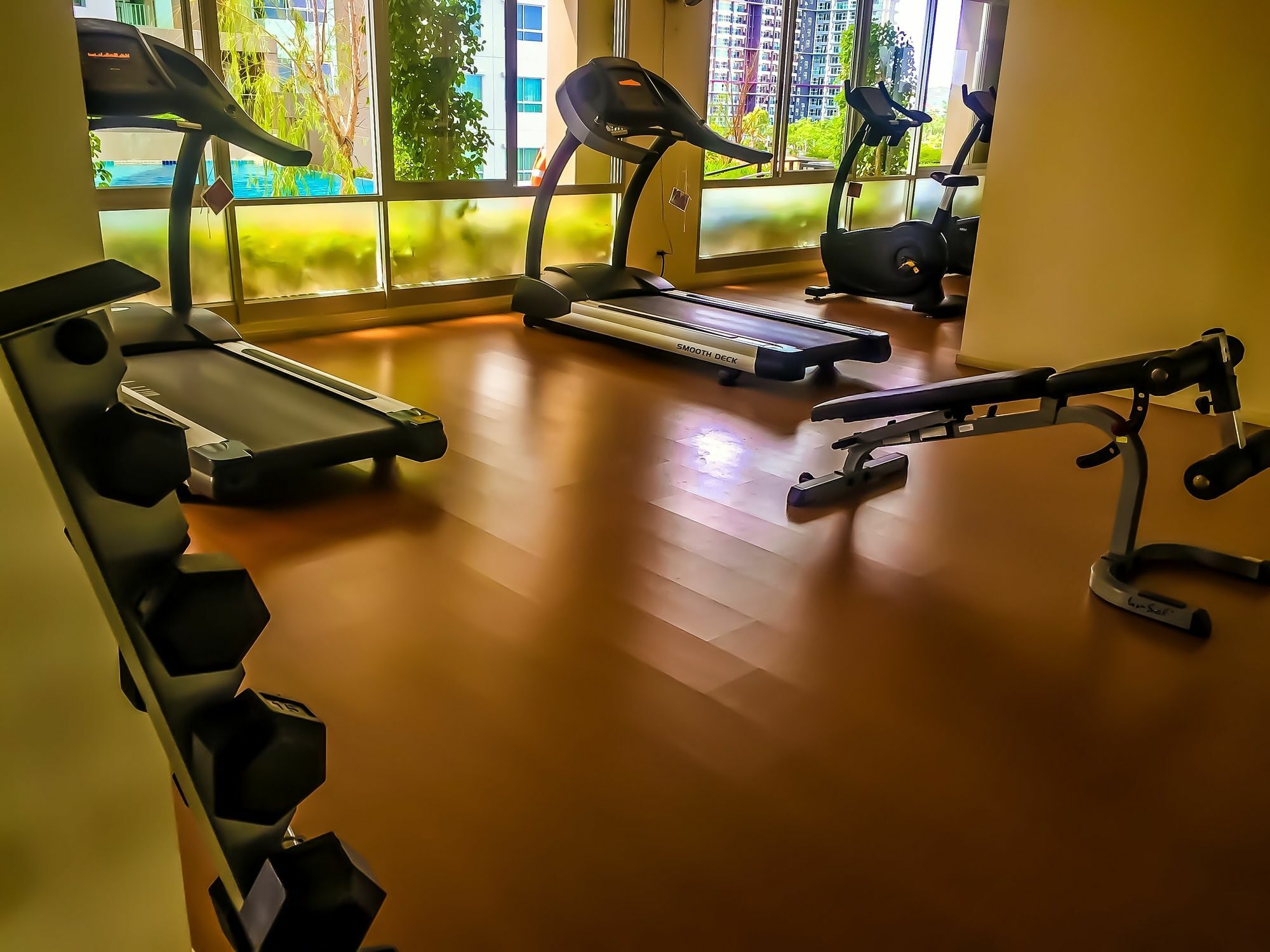 Lumpini Seaview Jomtien By Parikal Hotel Exterior photo